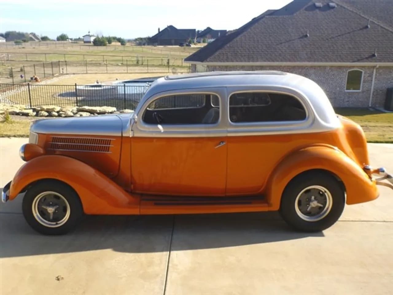 1936 Ford Sedan - Thumbnail 5