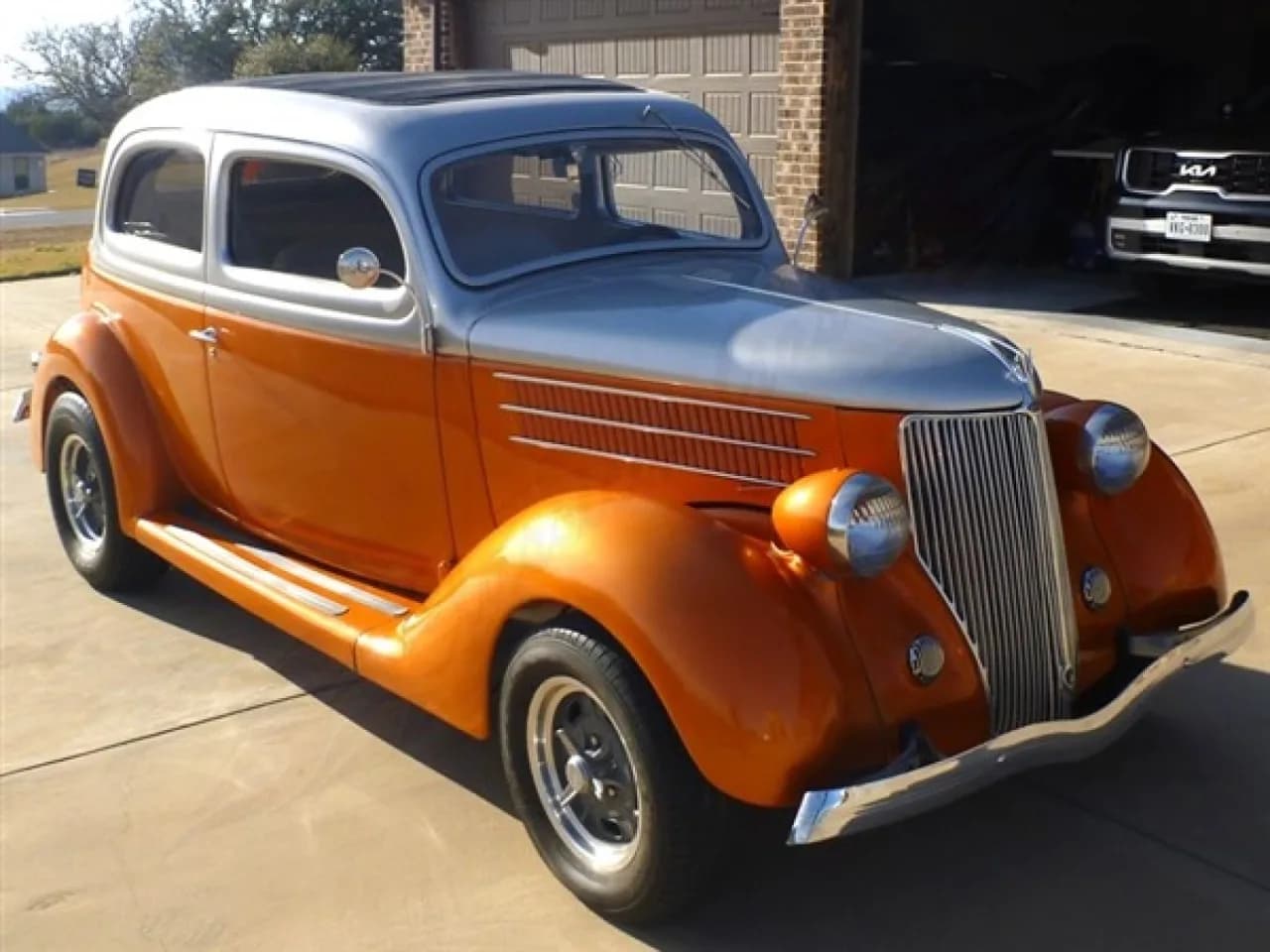 1936 Ford Sedan - Thumbnail 6