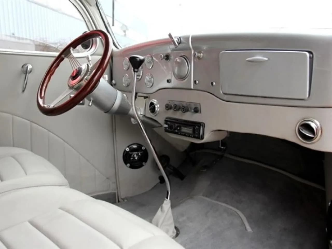 1936 Ford Sedan - Thumbnail 7