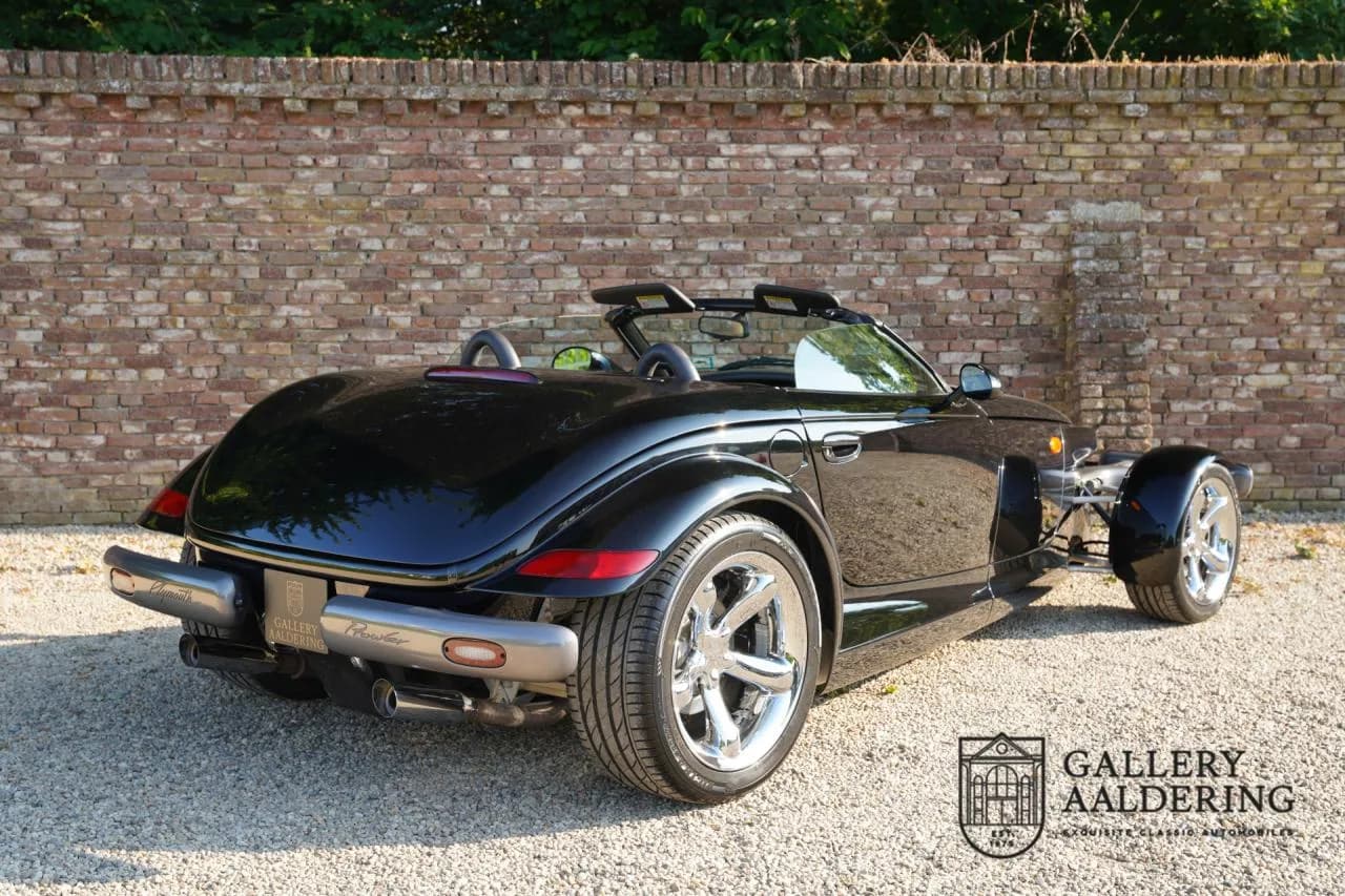 1999 Plymouth Prowler 20.284 miles - Thumbnail 2