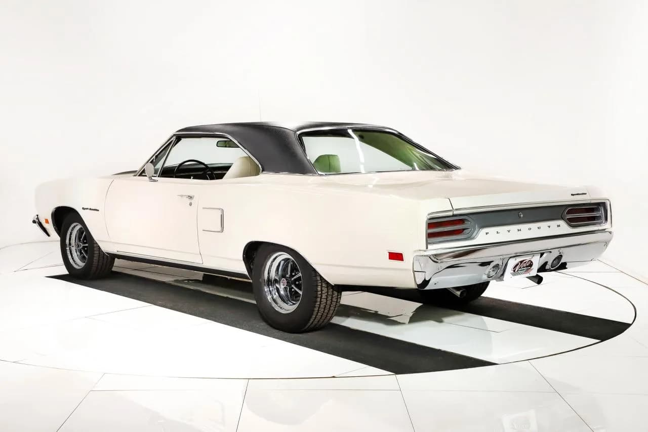 1970 Plymouth Sport Satellite - Thumbnail 5