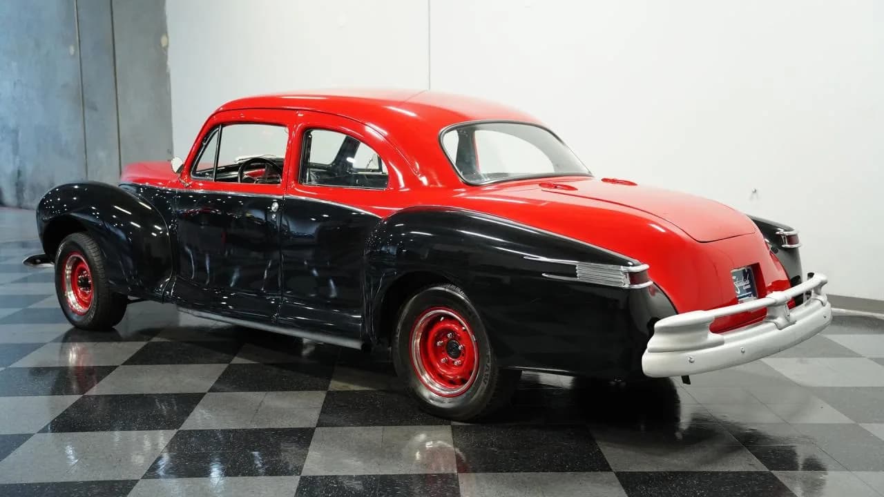 1940 Lincoln Zephyr Restomod - Thumbnail 7