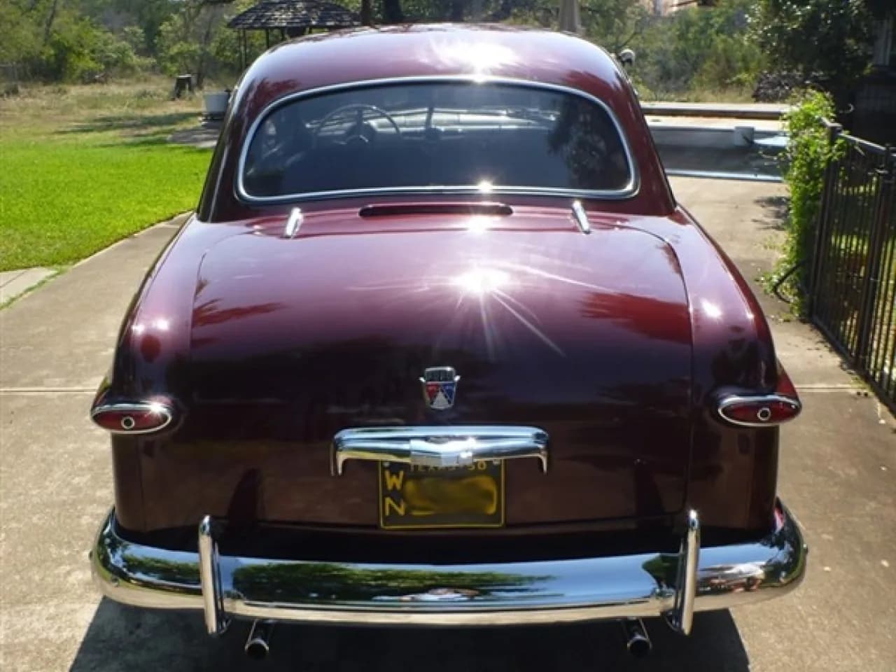 1950 Ford Custom - Thumbnail 4