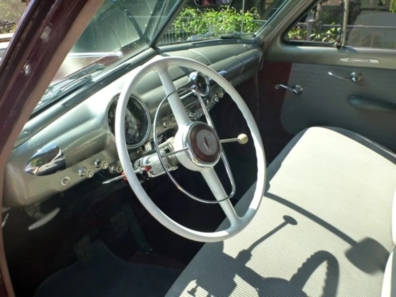 1950 Ford Custom - Thumbnail 8