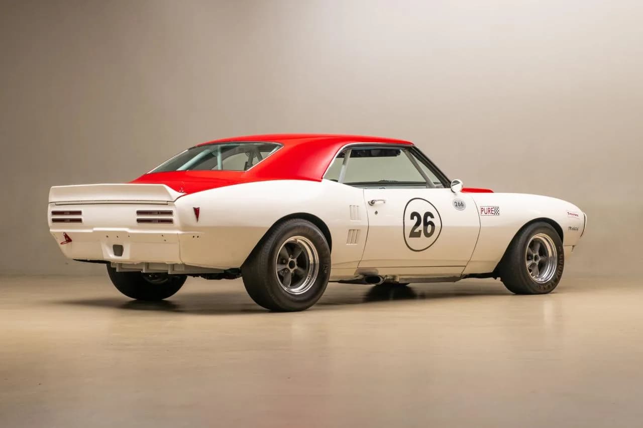 1968 Pontiac Firebird Trans-Am - Thumbnail 5