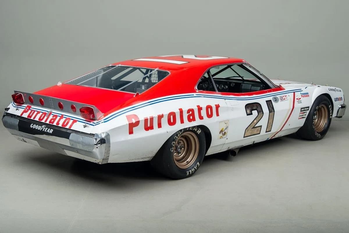 1975 Ford Torino IMSA/NASCAR - Thumbnail 4