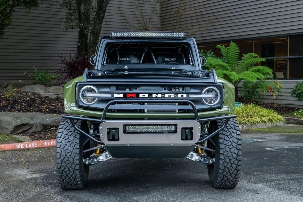 2023 Ford Bronco DR "Desert Racer" - Thumbnail 7