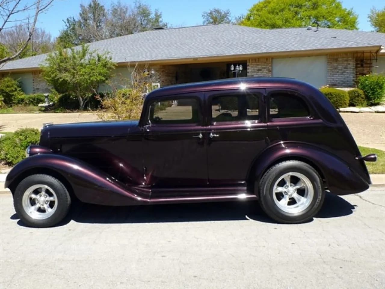 1935 Graham 73 Sedan - Thumbnail 6