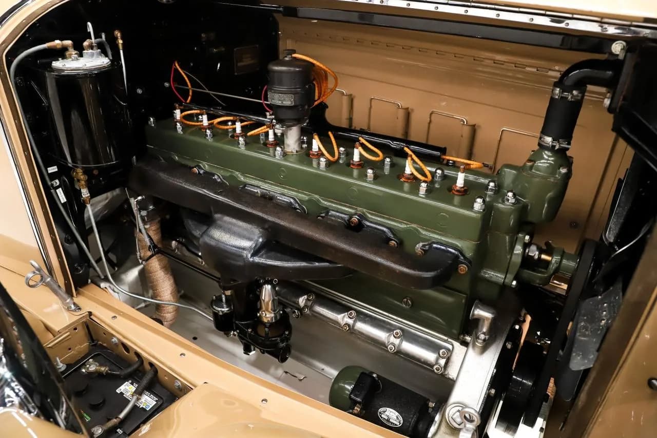 1929 Packard 640 Sport Phaeton - Thumbnail 4