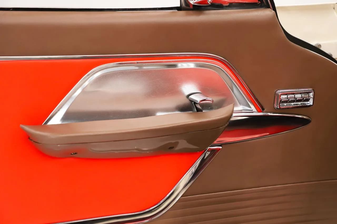 1957 Chrysler New Yorker - Thumbnail 7