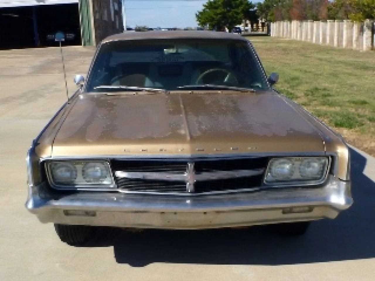 1965 Chrysler 300 - Thumbnail 3