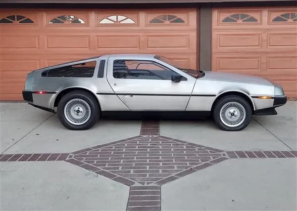 DeLorean DMC-12 - Thumbnail 5