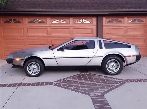 DeLorean DMC-12 - Thumbnail 6