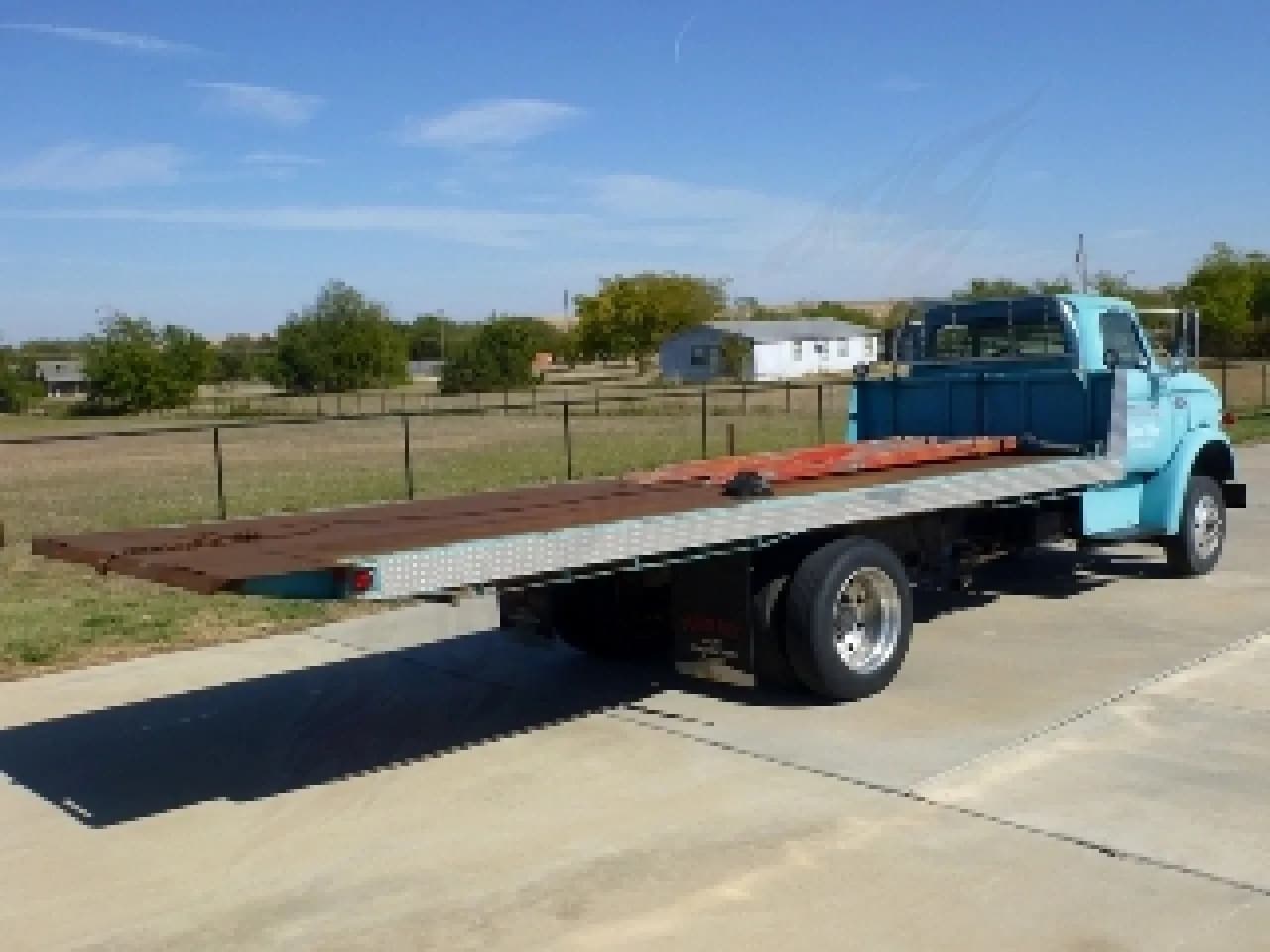 1965 Ford N600 Rollback Wrecker - Thumbnail 6