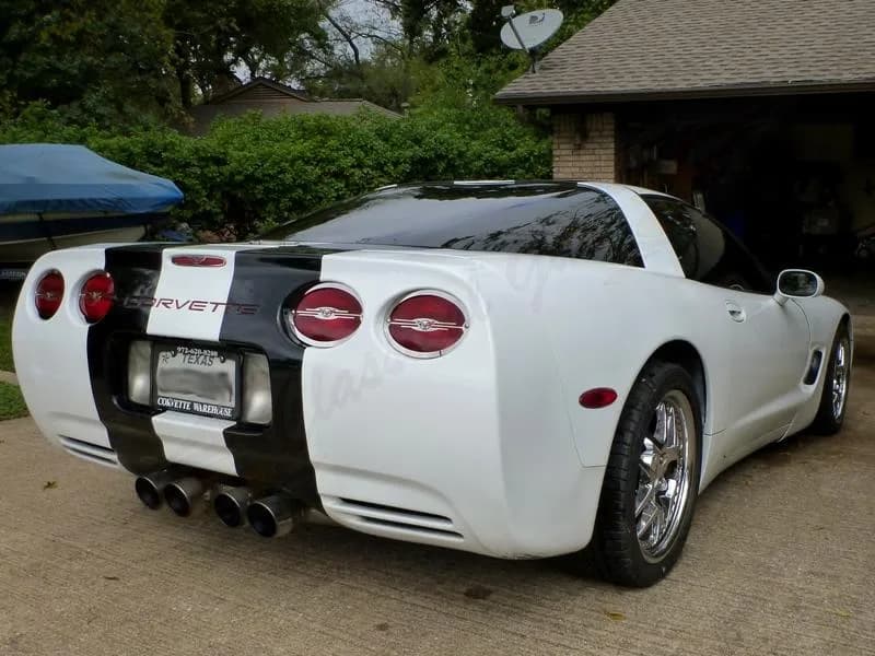 2003 Chevrolet Corvette - Thumbnail 6