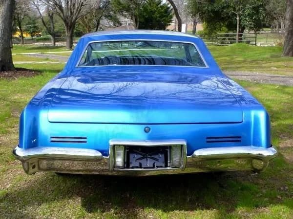 1963 Buick Riviera - Thumbnail 3