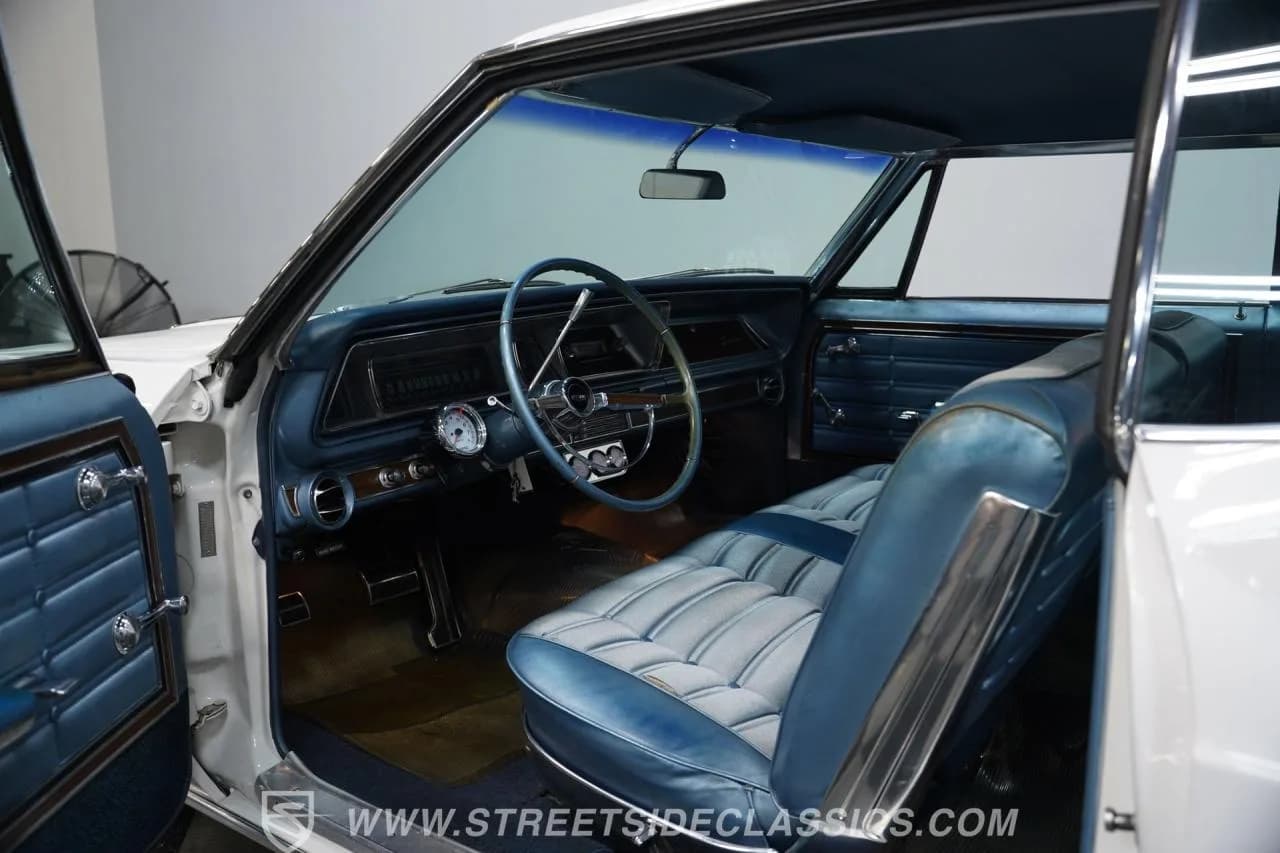 1966 Chevrolet Caprice 396 - Thumbnail 4
