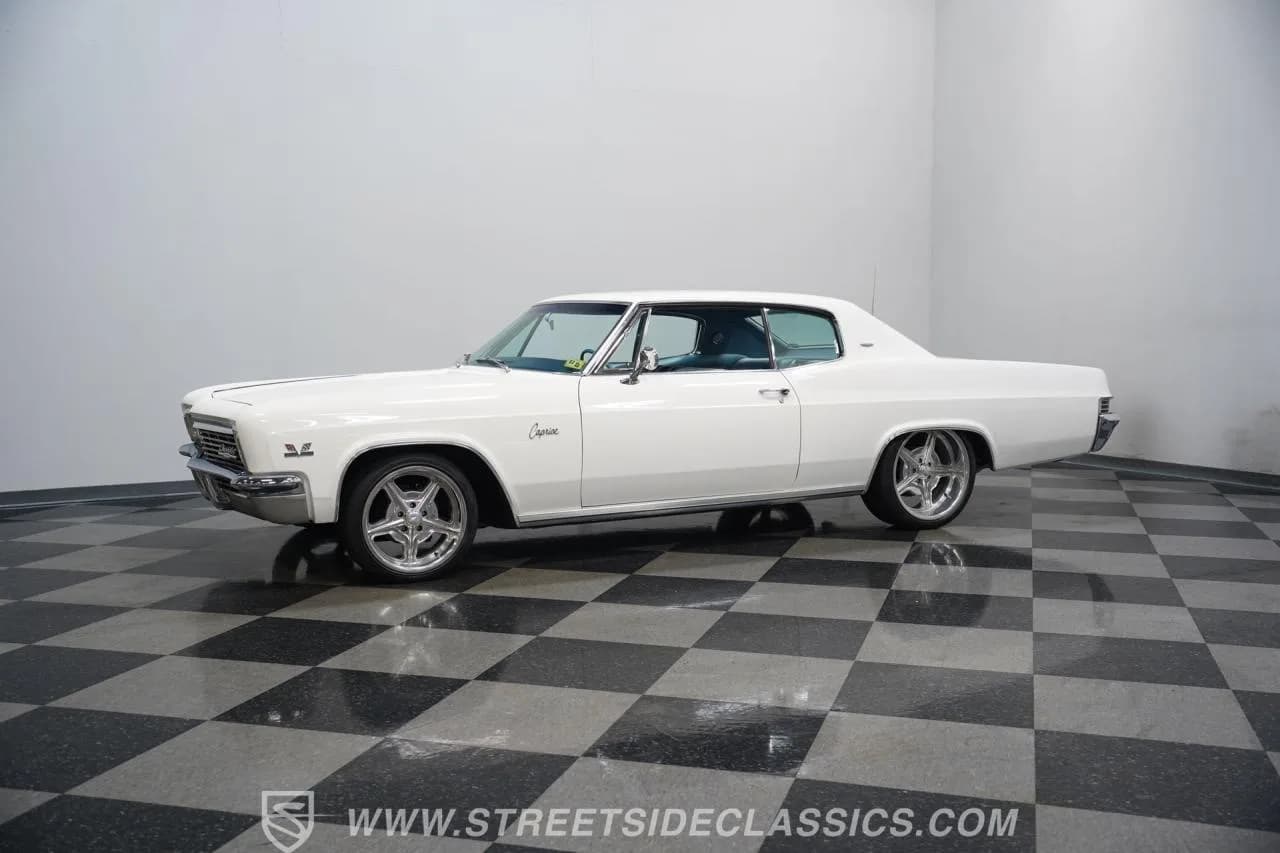 1966 Chevrolet Caprice 396 - Thumbnail 7