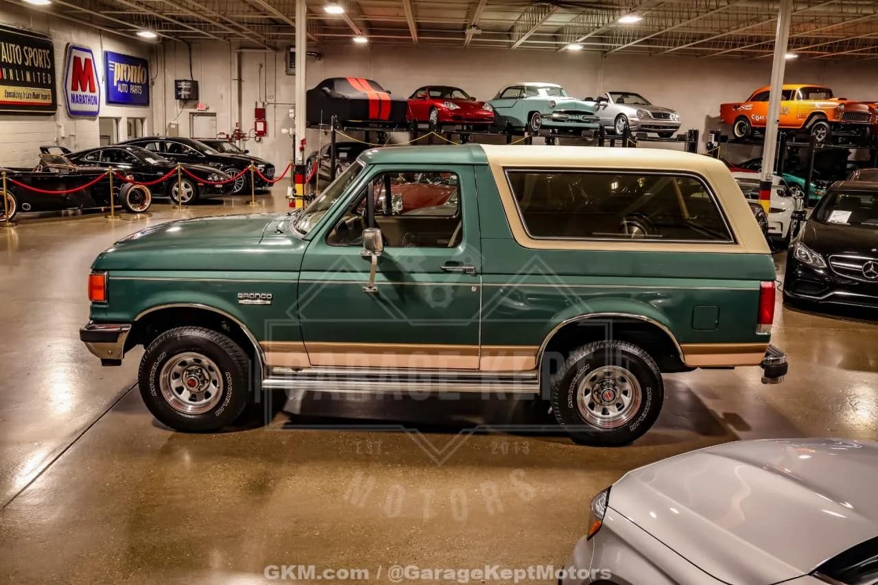 1988 Ford Bronco - Thumbnail 5