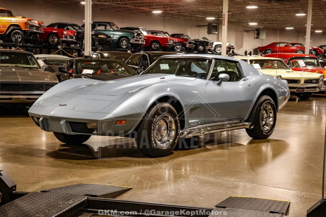 1977 Chevrolet Corvette - Thumbnail 4