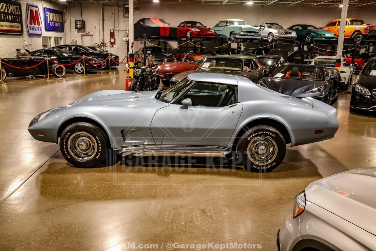 1977 Chevrolet Corvette - Thumbnail 6