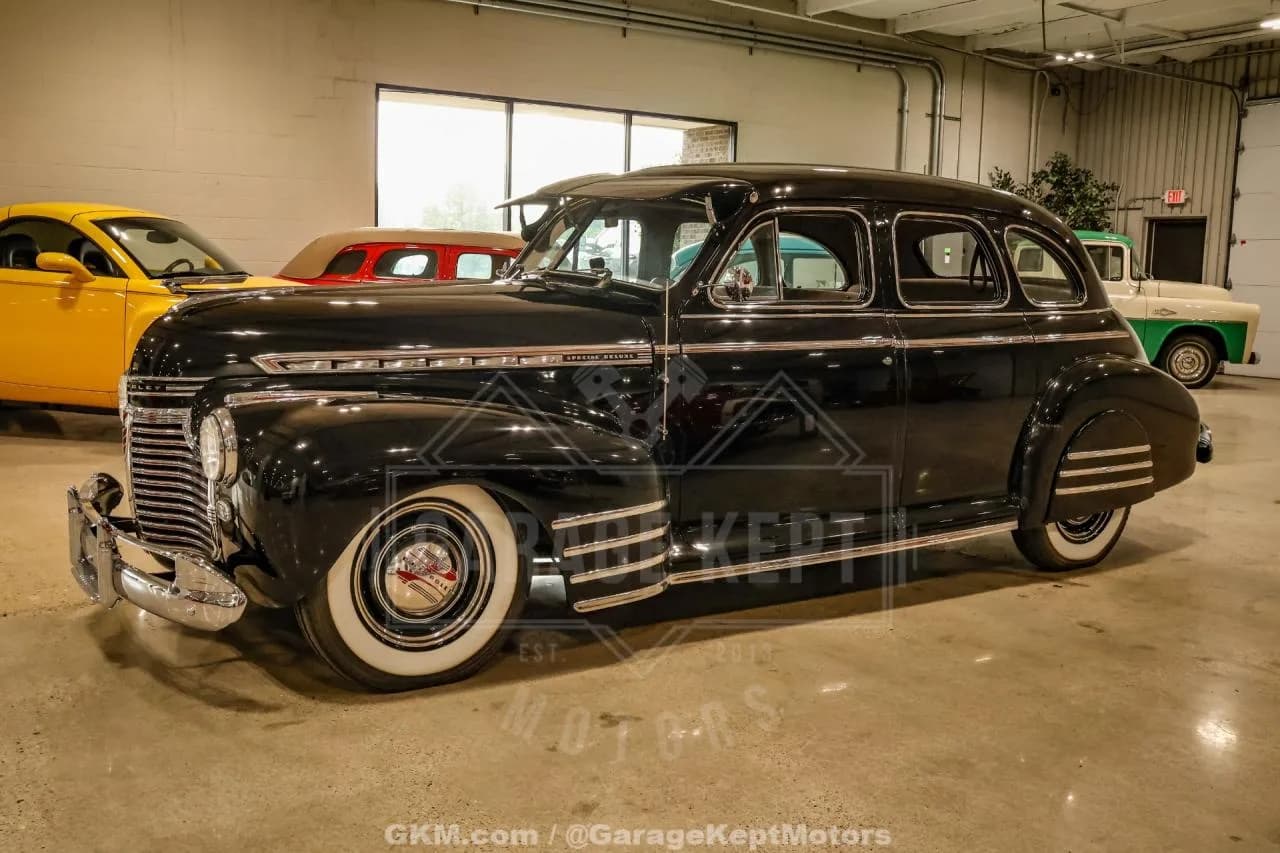 1941 Chevrolet Special Deluxe - Thumbnail 4