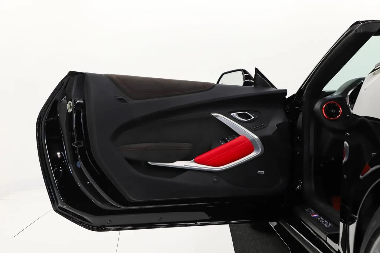 2023 Chevrolet Camaro ZL-1 - Thumbnail 8