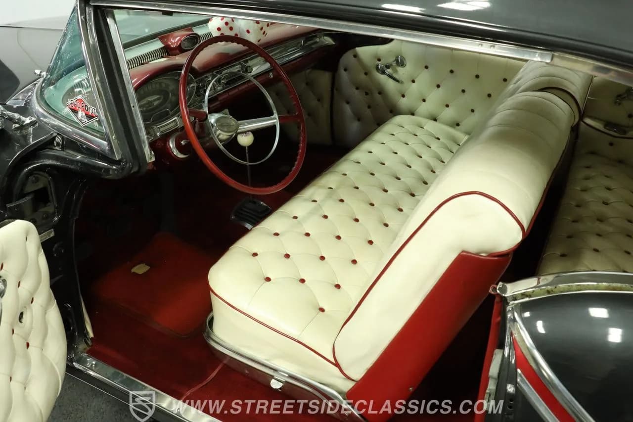 1957 Oldsmobile Super 88 - Thumbnail 4