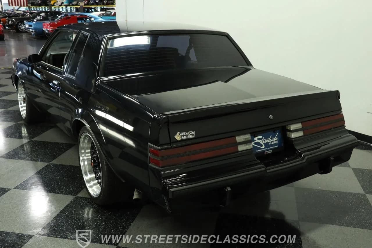 1986 Buick Grand National - Thumbnail 8