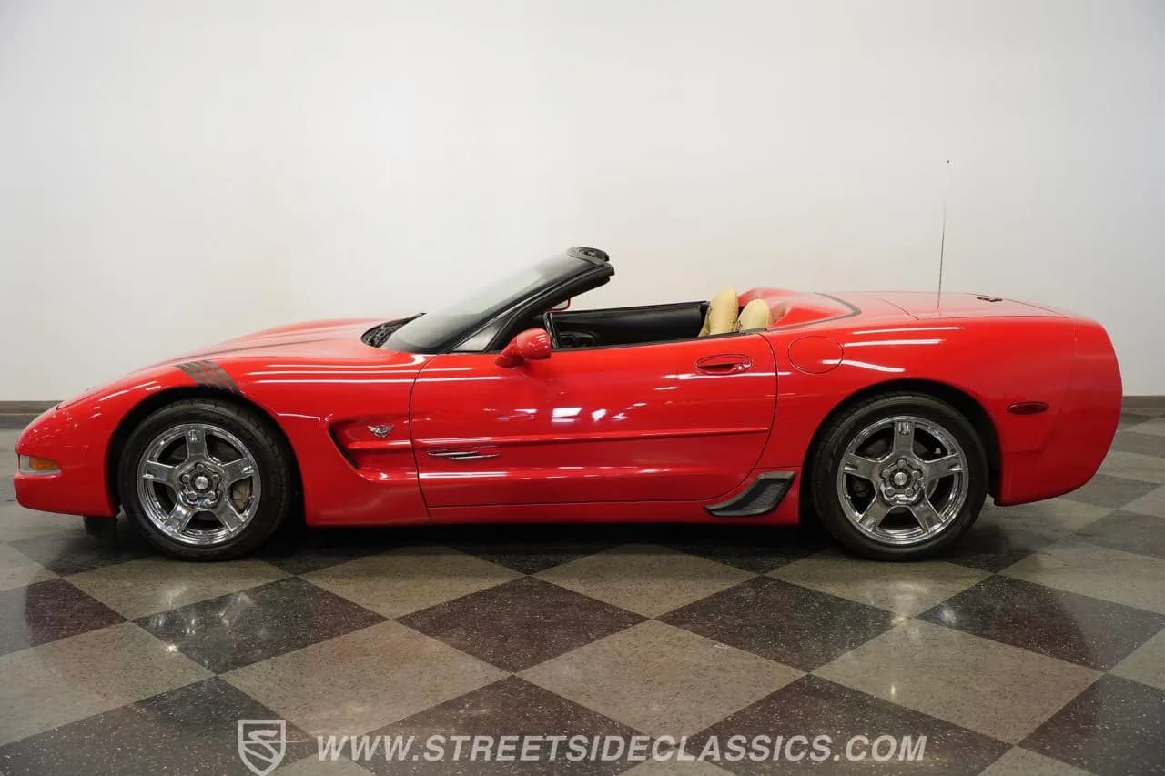 1999 Chevrolet Corvette Convertible - Thumbnail 8