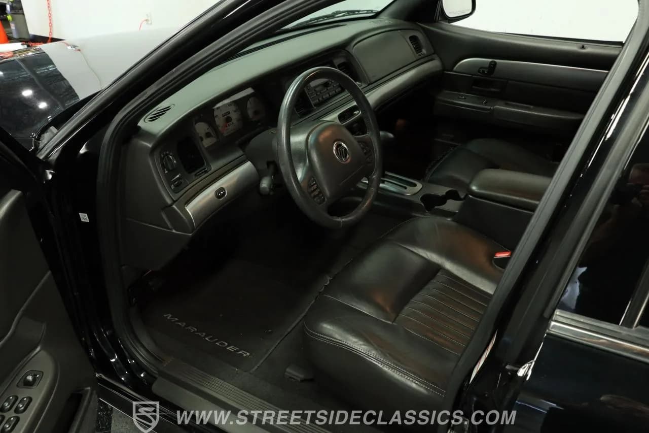 2003 Mercury Marauder - Thumbnail 4