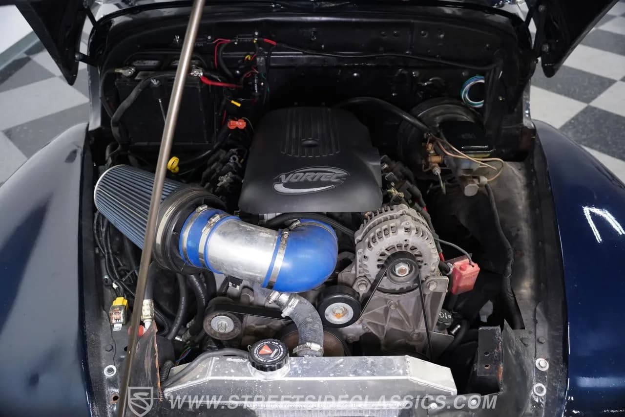 1951 Chevrolet 3100 5 Window LS Restomod - Thumbnail 3