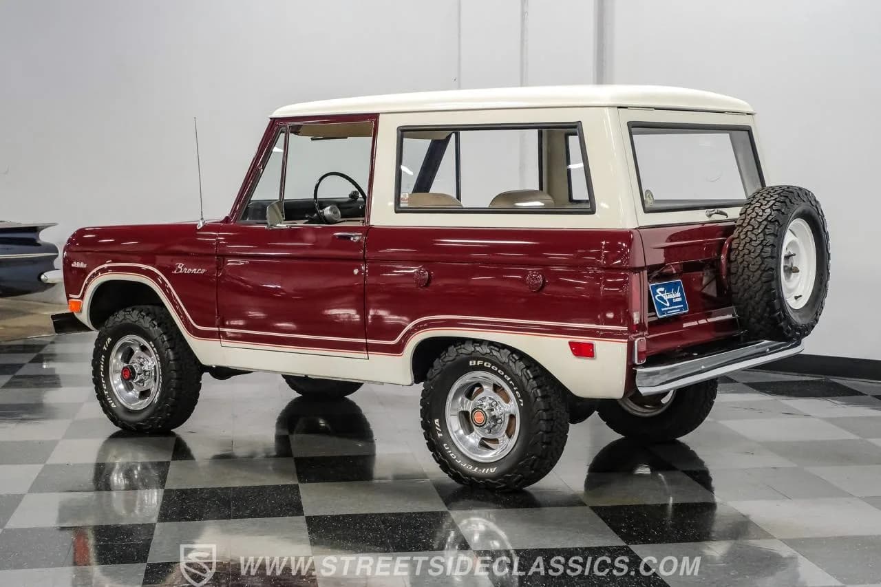 1969 Ford Bronco - Thumbnail 8