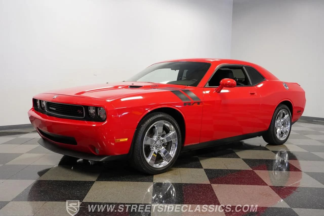 2009 Dodge Challenger R/T - Thumbnail 6