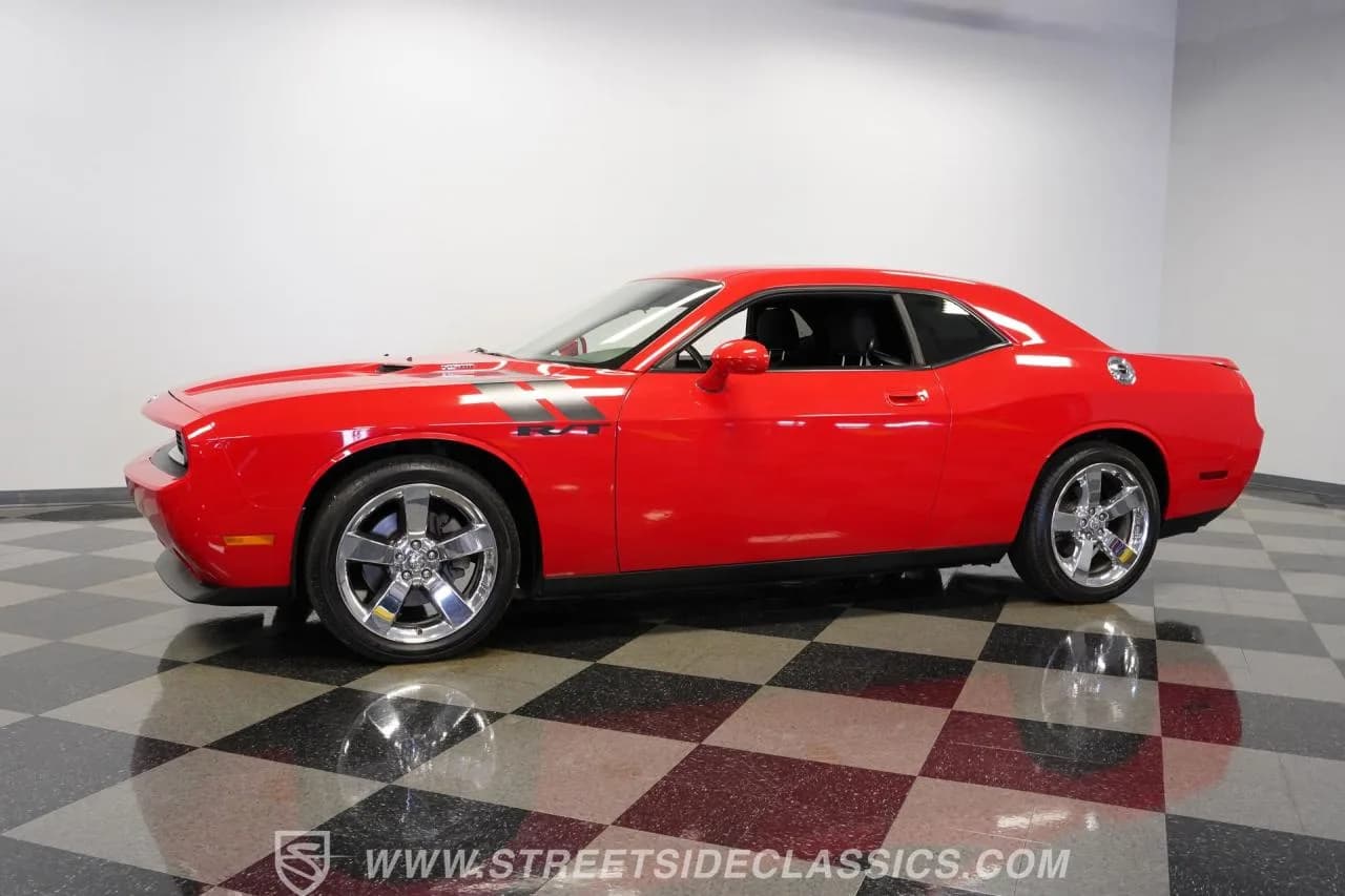 2009 Dodge Challenger R/T - Thumbnail 7