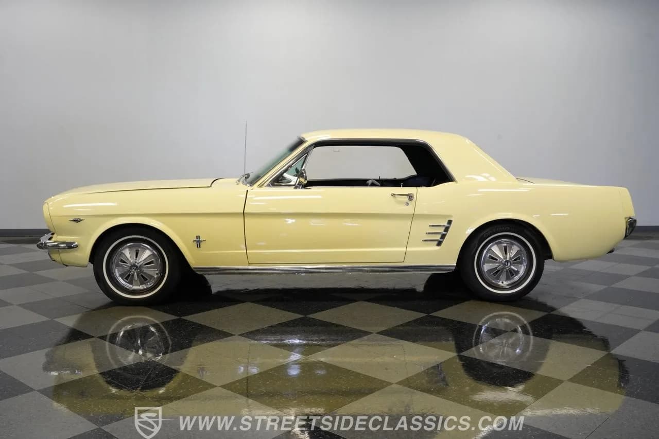 1966 Ford Mustang - Thumbnail 2
