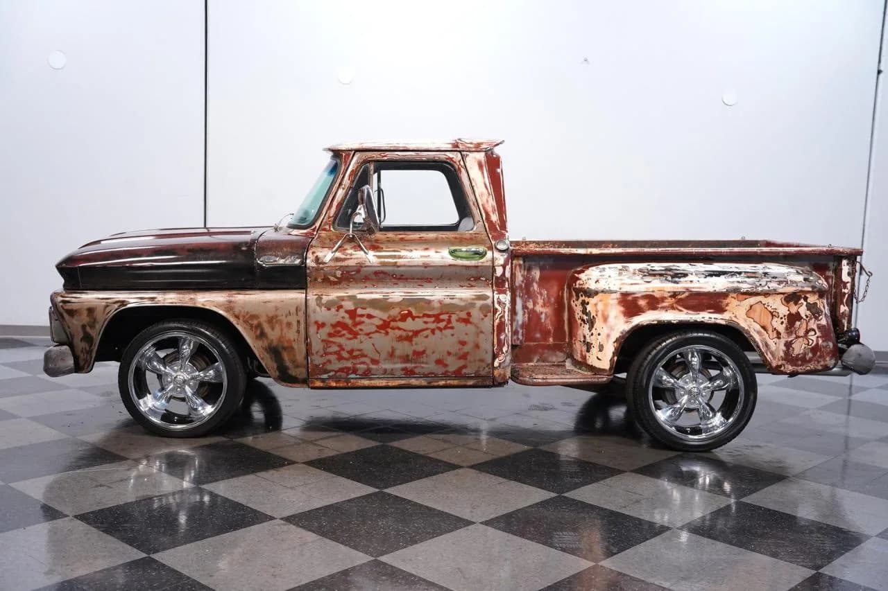 1965 Chevrolet C10 Patina - Thumbnail 2