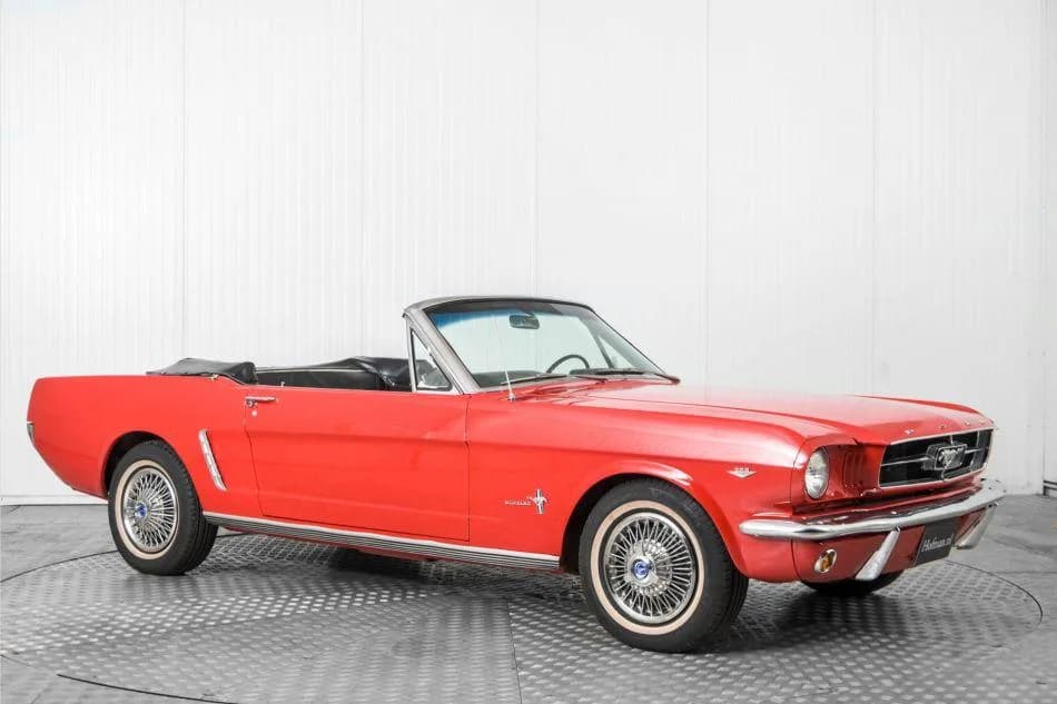 1965 Ford Mustang - Thumbnail 5
