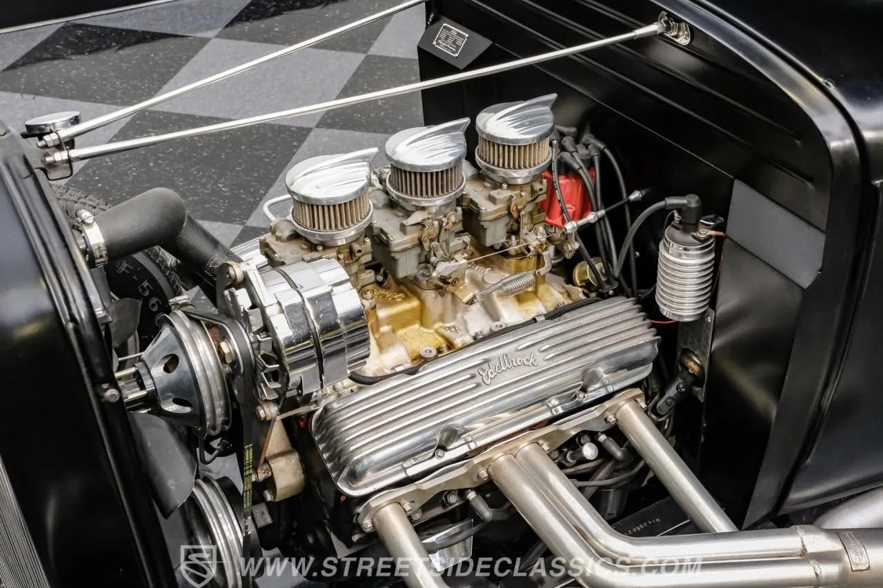 1931 Ford Model A Tudor Sedan Streetrod - Thumbnail 3