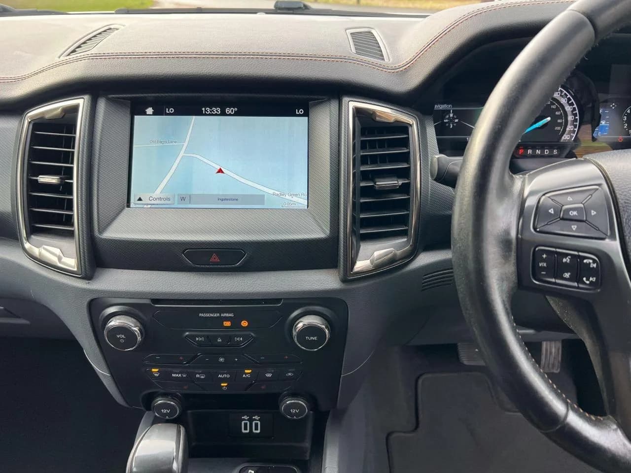 2018 Ford 3.2 TDCi Wildtrak Auto 4WD Euro 5 4dr - Thumbnail 8