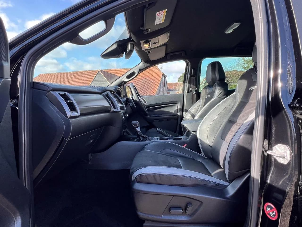 2021 Ford 2.0 EcoBlue Raptor Auto 4WD Euro 6 (s/s) 4dr - Thumbnail 4