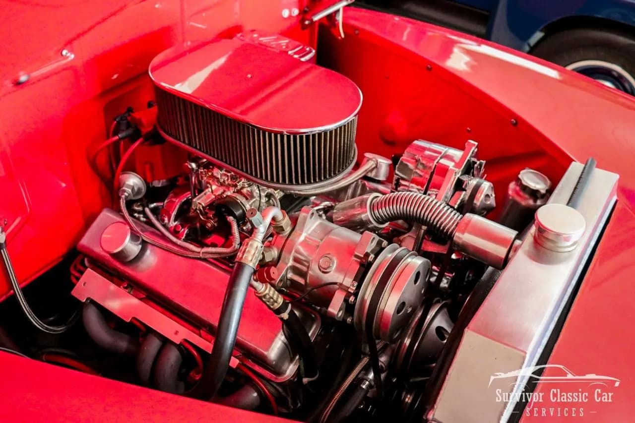 1941 Ford Super Deluxe - Thumbnail 5
