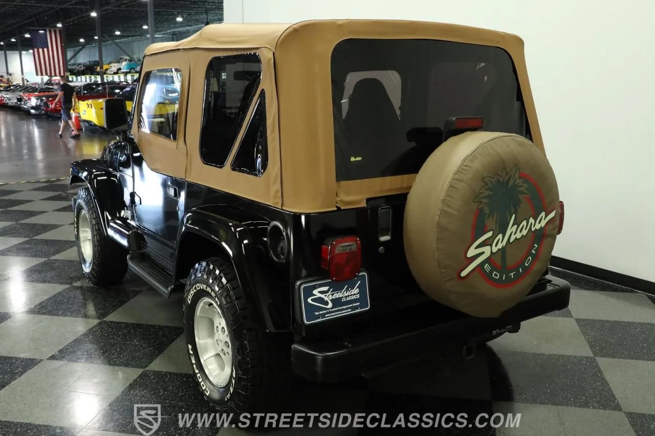 2000 Jeep Wrangler Sahara 4x4 - Thumbnail 8
