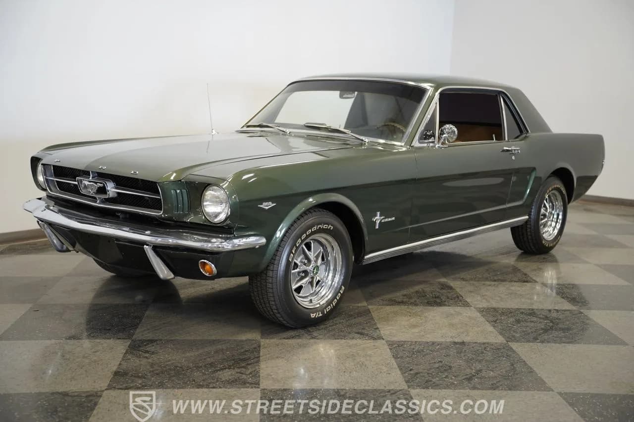 1965 Ford Mustang - Thumbnail 6