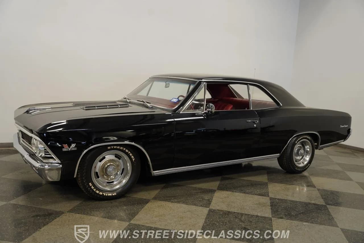 1966 Chevrolet Chevelle Malubu SS tribute restomod - Thumbnail 7