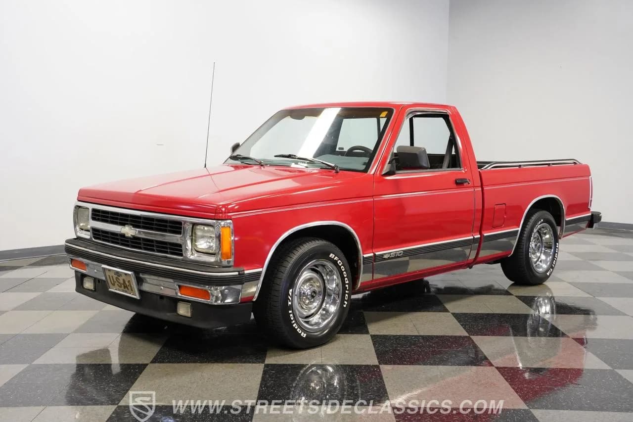 1991 Chevrolet S10 V8 Restomod - Thumbnail 6