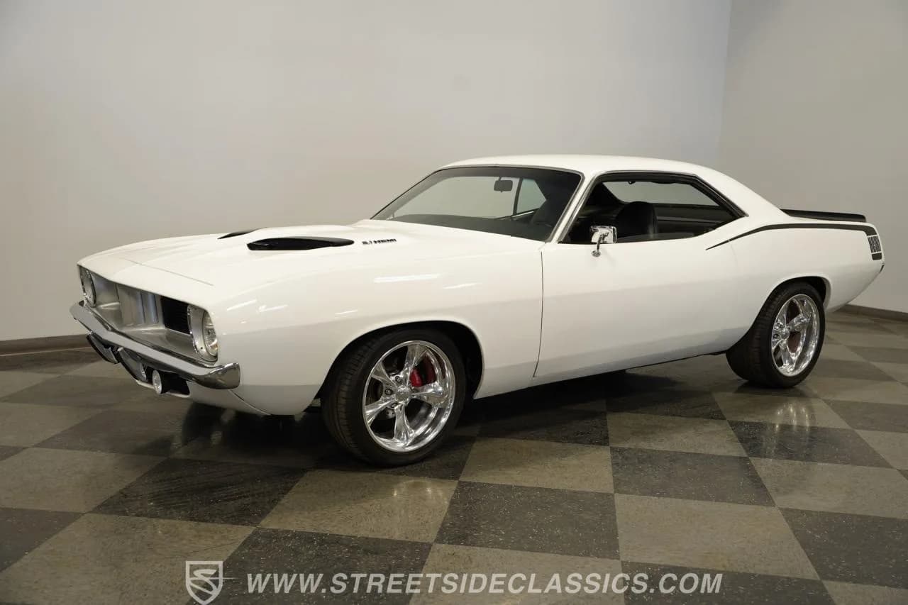 1972 Plymouth Barracuda Restomod - Thumbnail 7