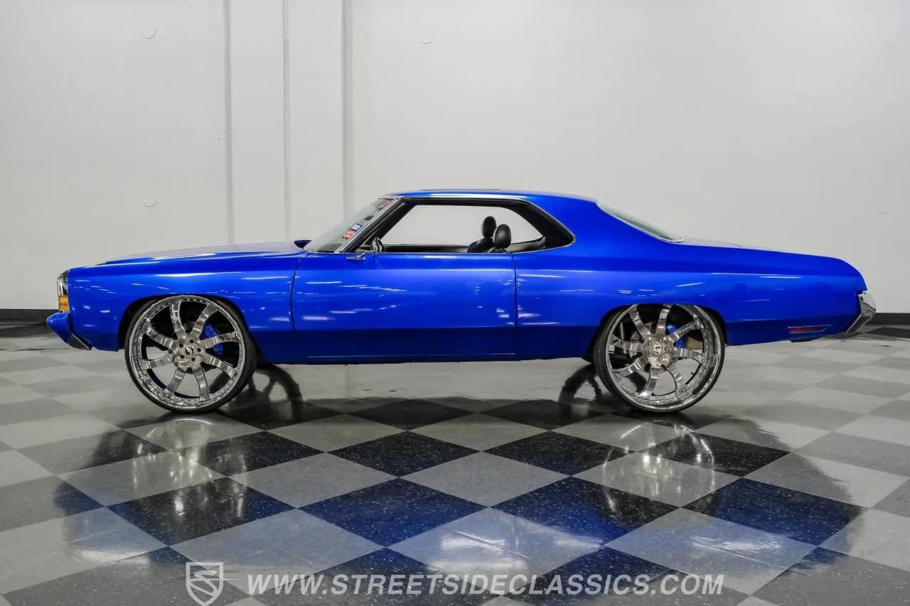 1972 Chevrolet Impala Custom Restomod - Thumbnail 7
