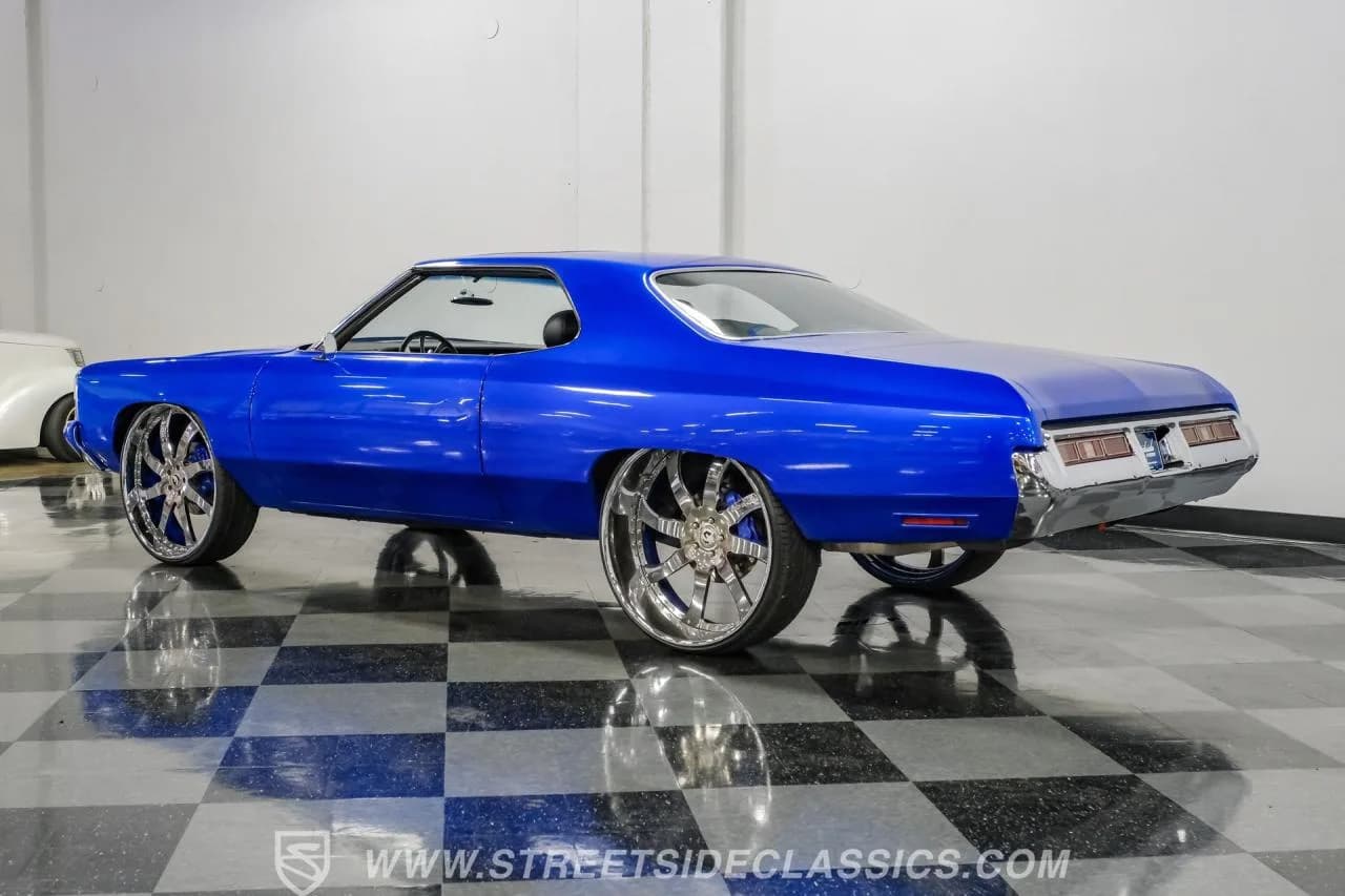1972 Chevrolet Impala Custom Restomod - Thumbnail 8