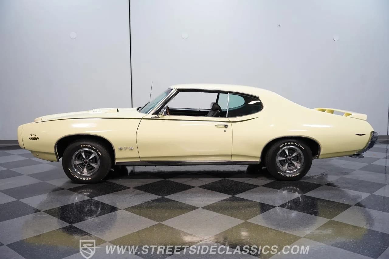 1969 Pontiac GTO Judge - Thumbnail 2
